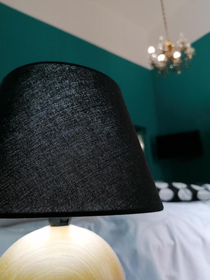 Casacasetta Suite Appartamento Indipendente 타란토 외부 사진